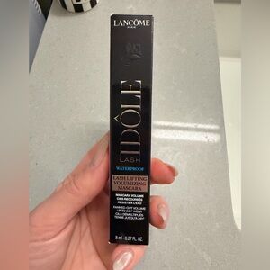 L'Oreal Idole Black Waterproof Lash Mascara
